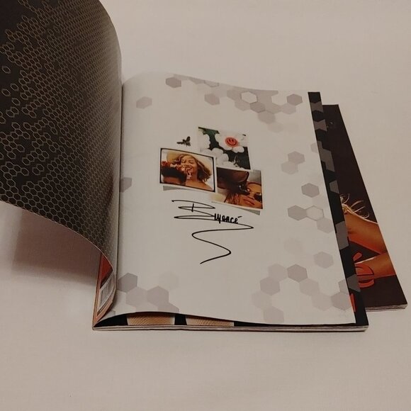 US Magazine Beyonce 3 Huge Posters destiny's child + Bonus Book - Picture 9 of 9